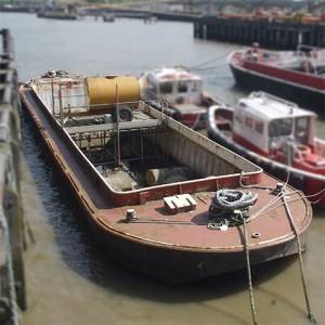 Waterway - Lea Barge | Thameside Services Marine Ltd